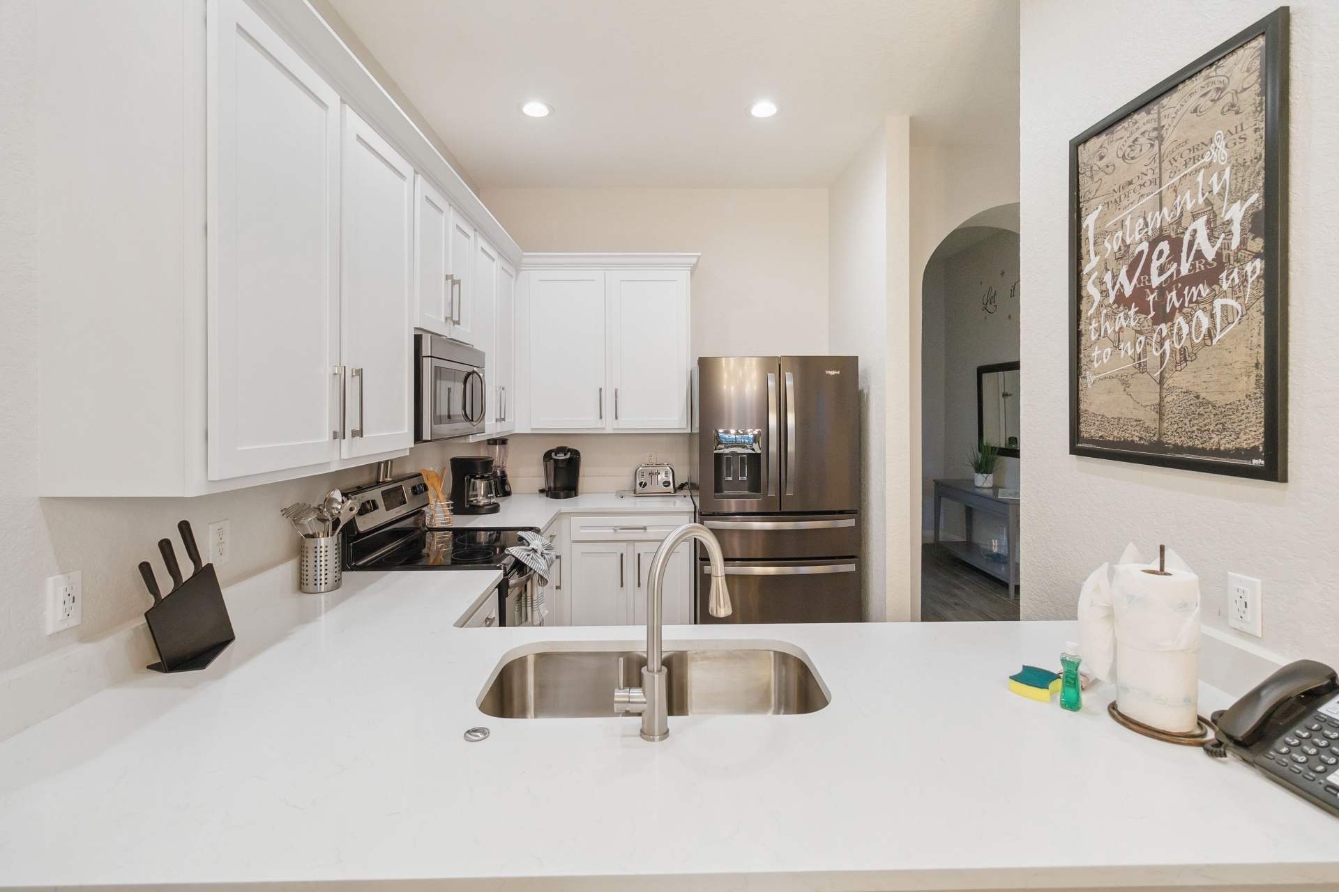 Fully equipped kitchen